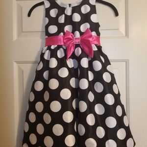 Charming Kids' Polka Dot Dress with Pink Accent